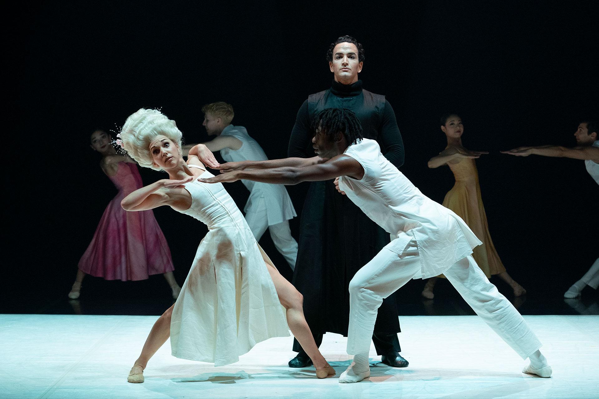 Nanerl and Wolfgang's joyous dancing is interrupted when their stern father arrives